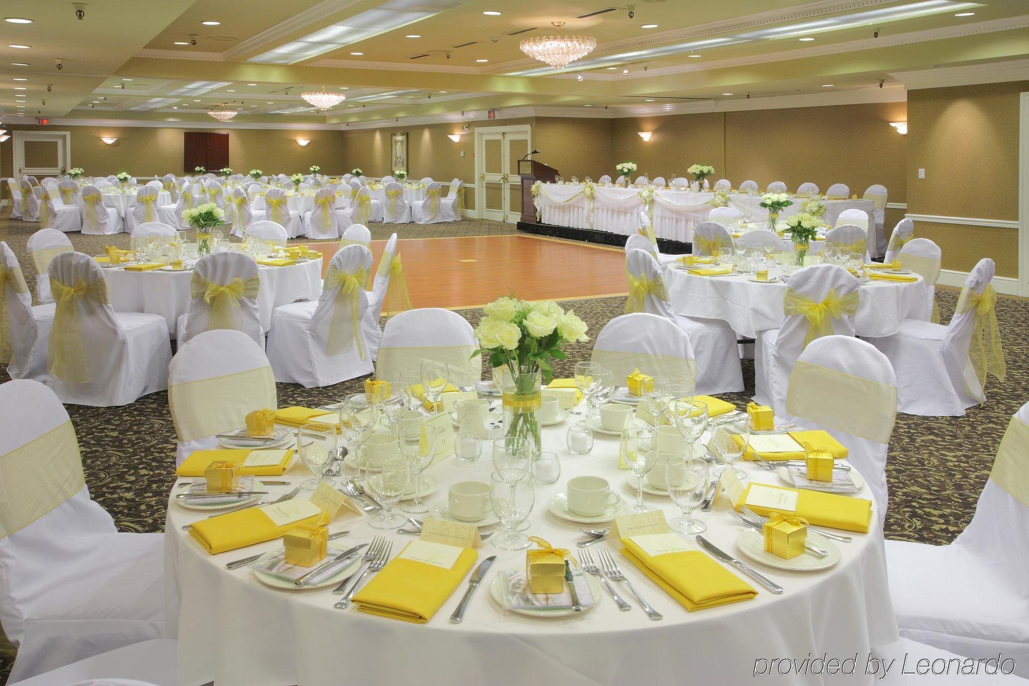 Harbour Towers Hotel & Suites Victoria Luaran gambar