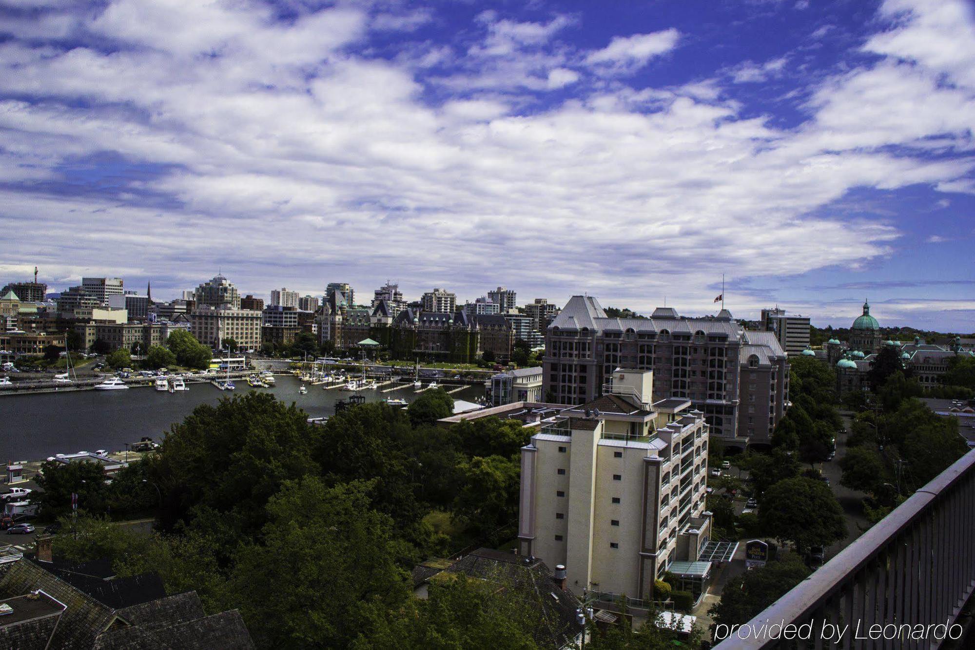 Harbour Towers Hotel & Suites Victoria Luaran gambar