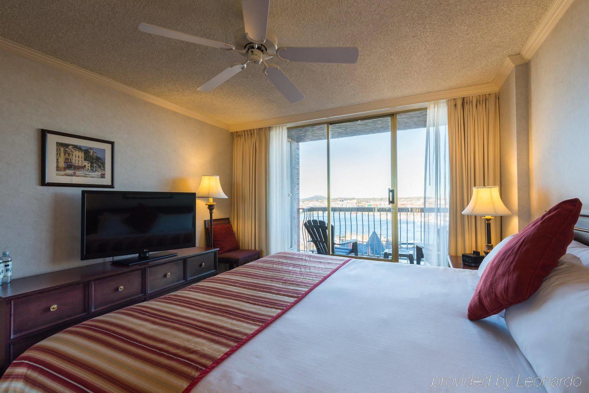 Harbour Towers Hotel & Suites Victoria Luaran gambar